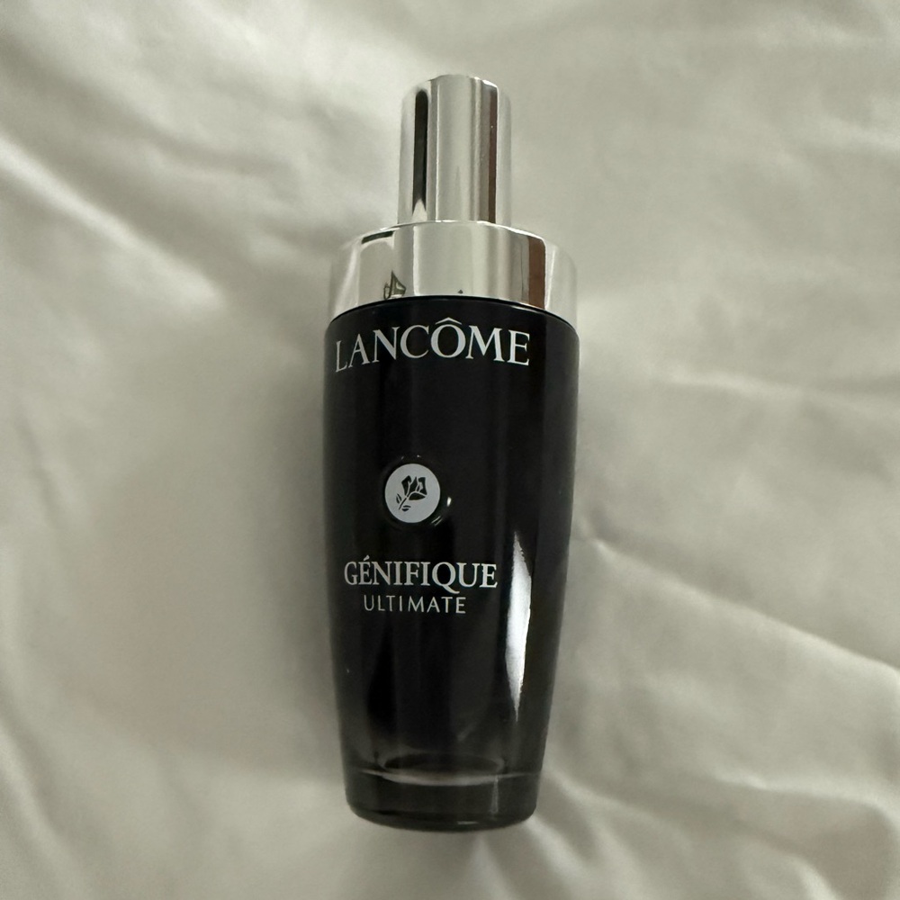 Lancôme Génifique Ultimate Serum